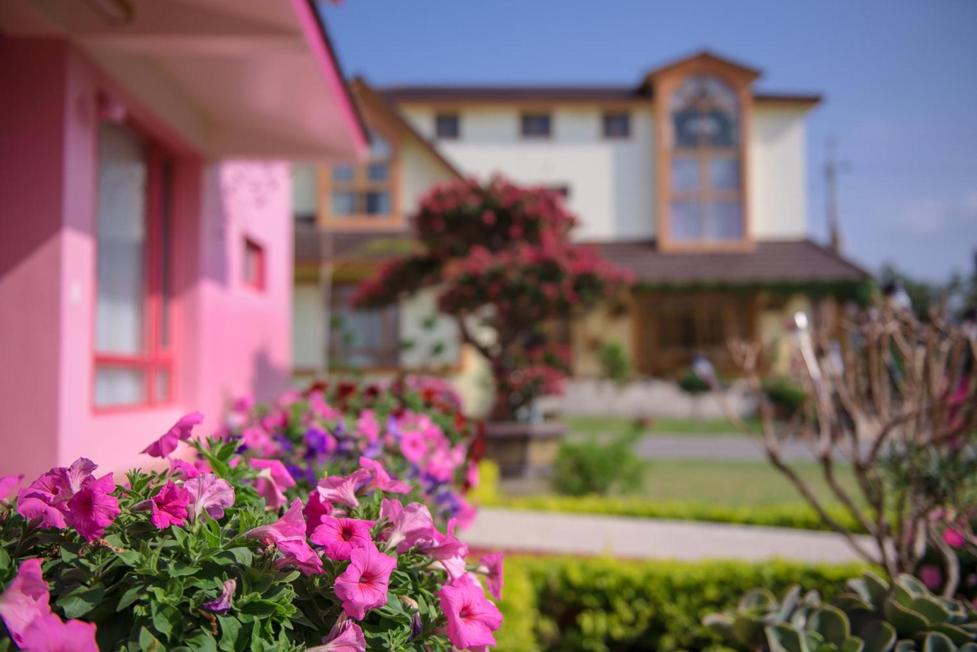 Xinfu Traveler Inn Taiping  Buitenkant foto